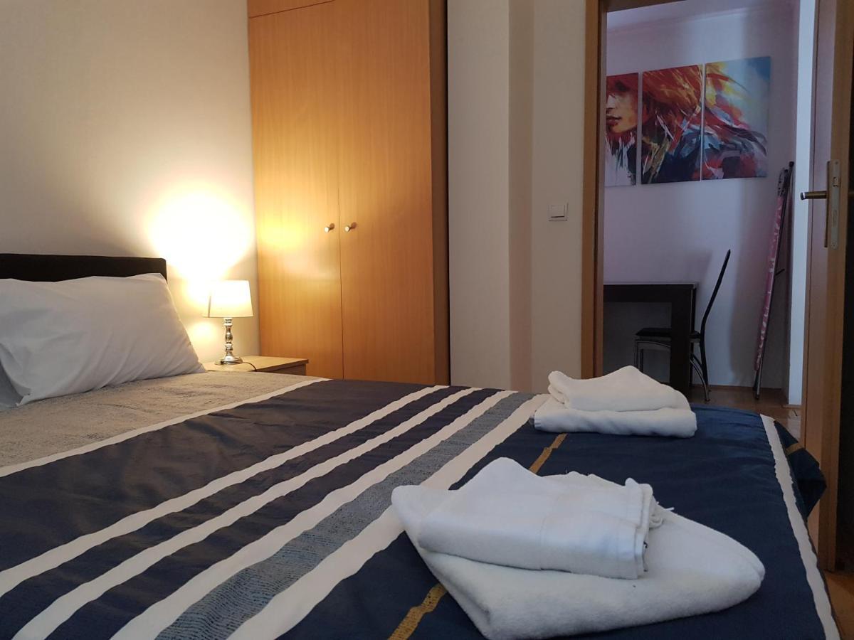 Rajiceva 5- Apartman Sa Prostranom Terasom I Garaznim Mestom Крагуевац Екстериор снимка